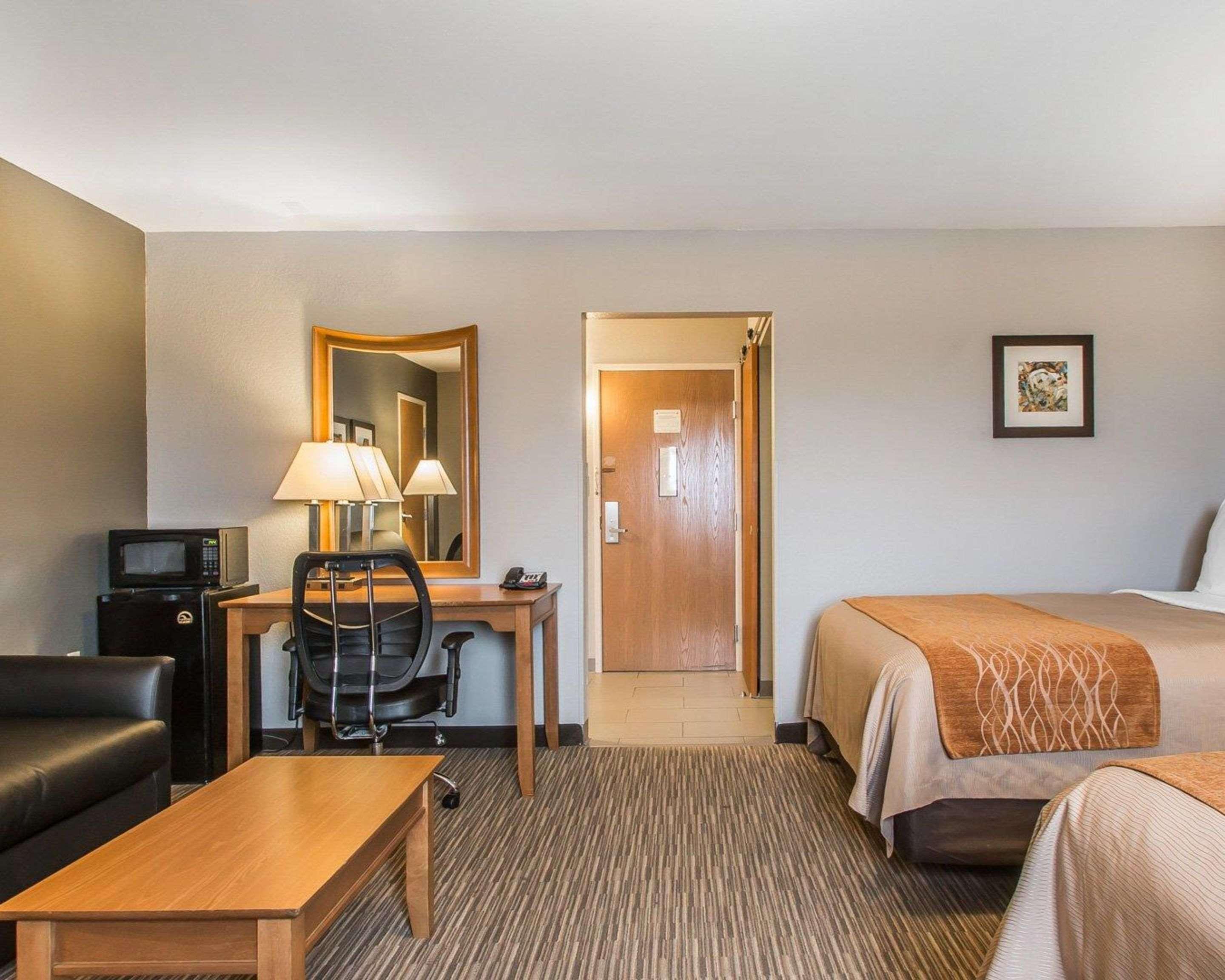 Comfort Inn South - Springfield Exterior photo