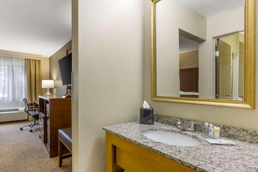 Comfort Inn South - Springfield Room photo