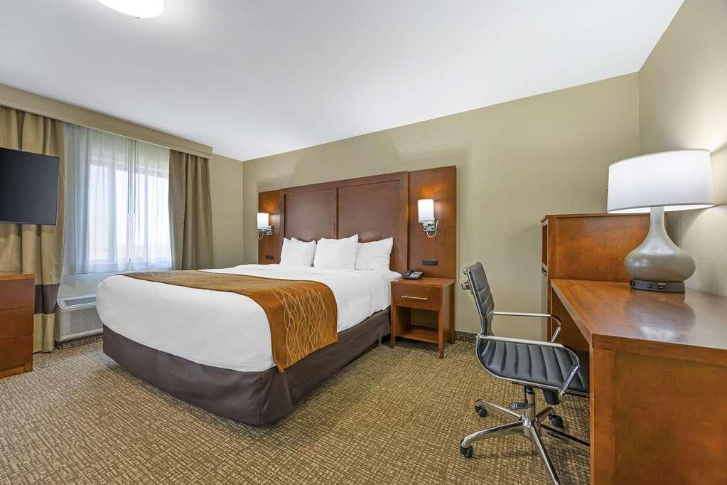Comfort Inn South - Springfield Room photo